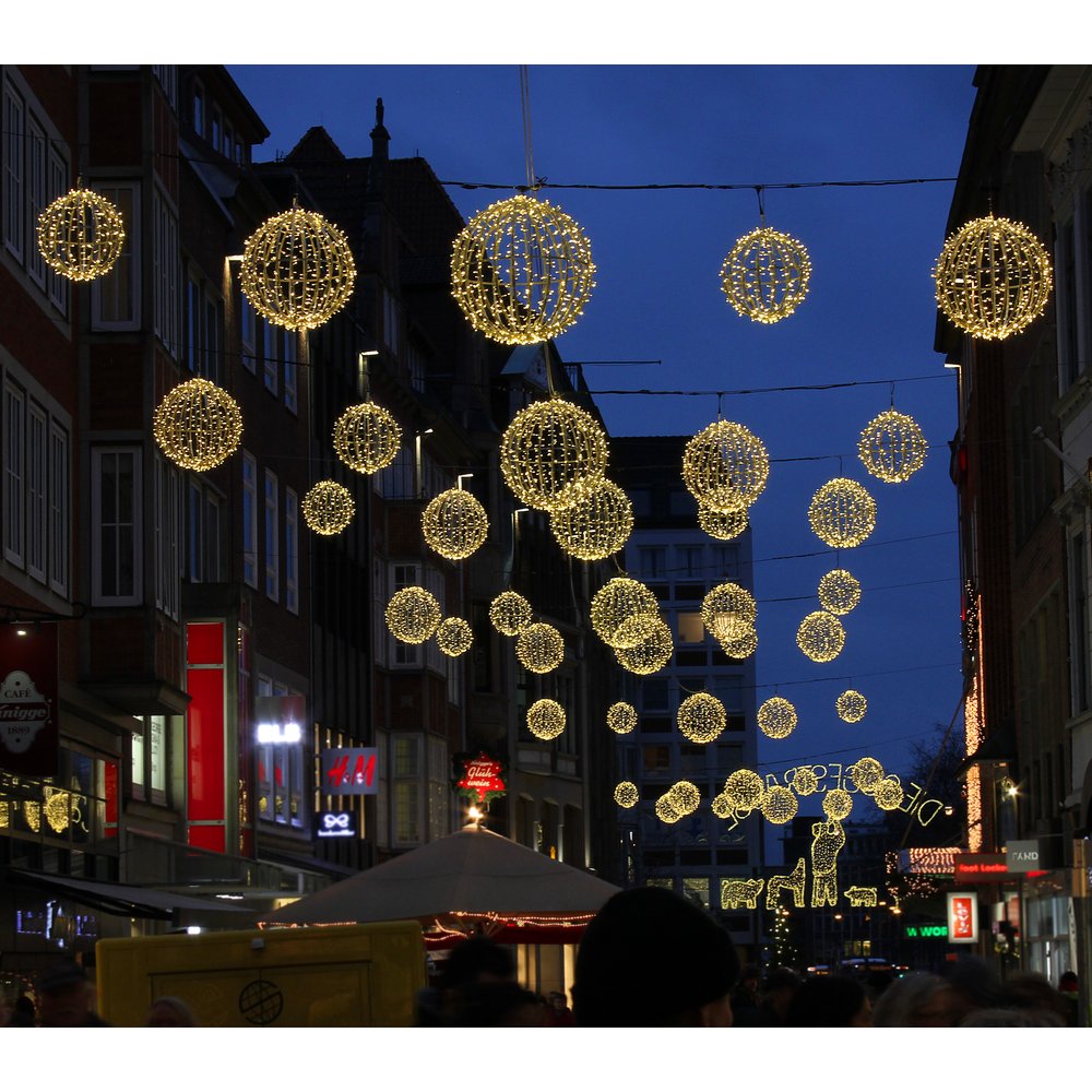 Seilbeleuchtung Kugeln warm weiß, 800 x 100 cm