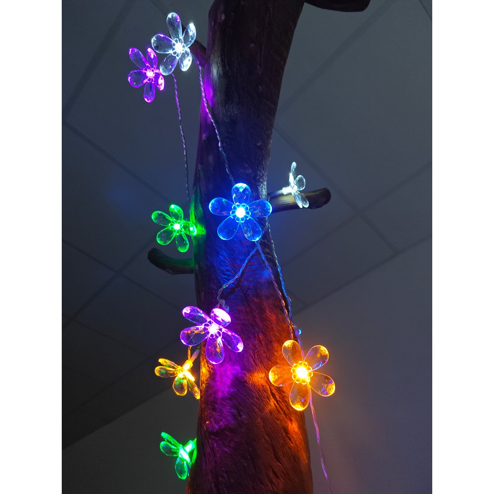 Blüten klar 20x LED bunt USB+ bunt, transparentd 3,8 M + 3 M Zuleitung