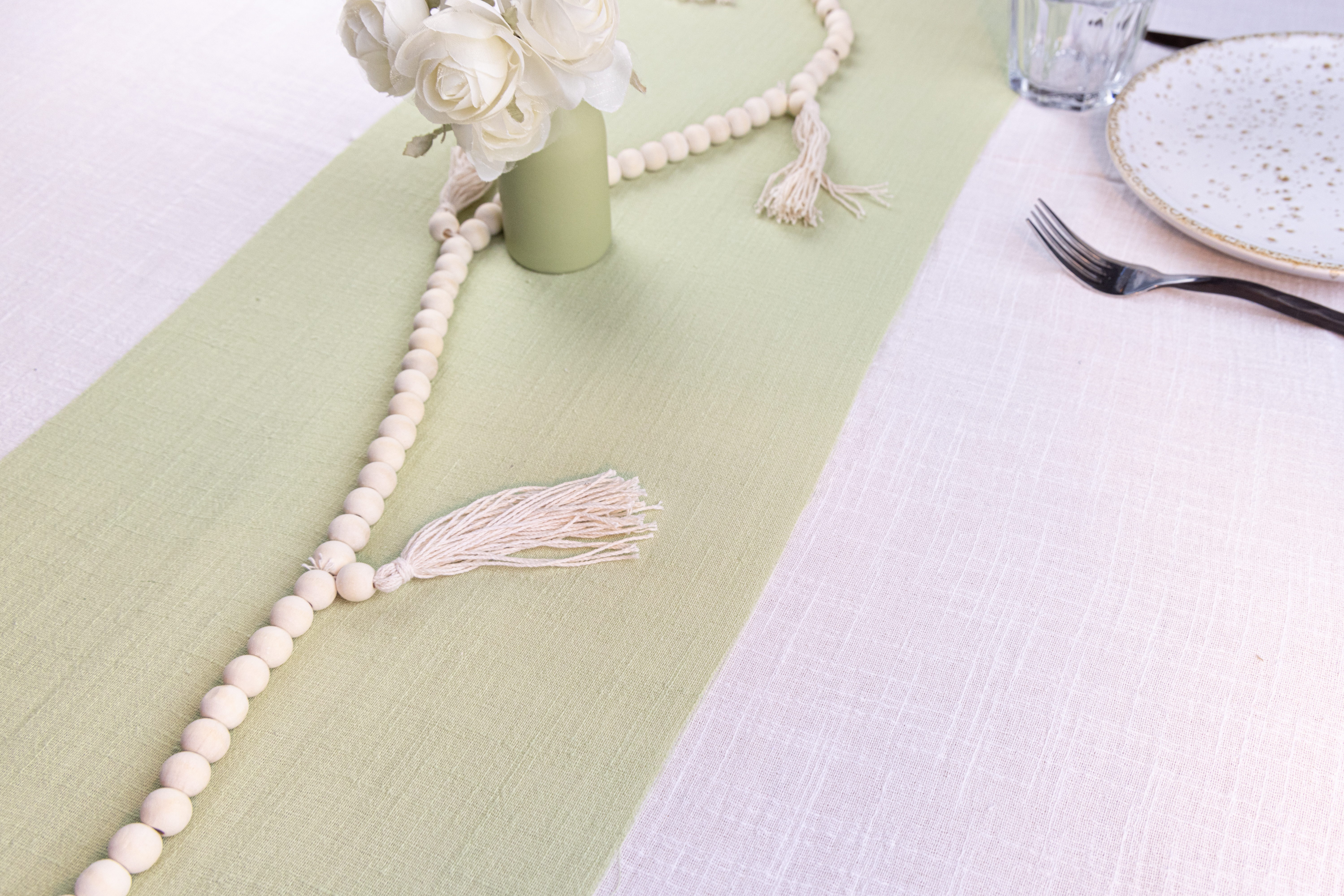 Tischband Cotton washed hellgrün,30cm x 5m