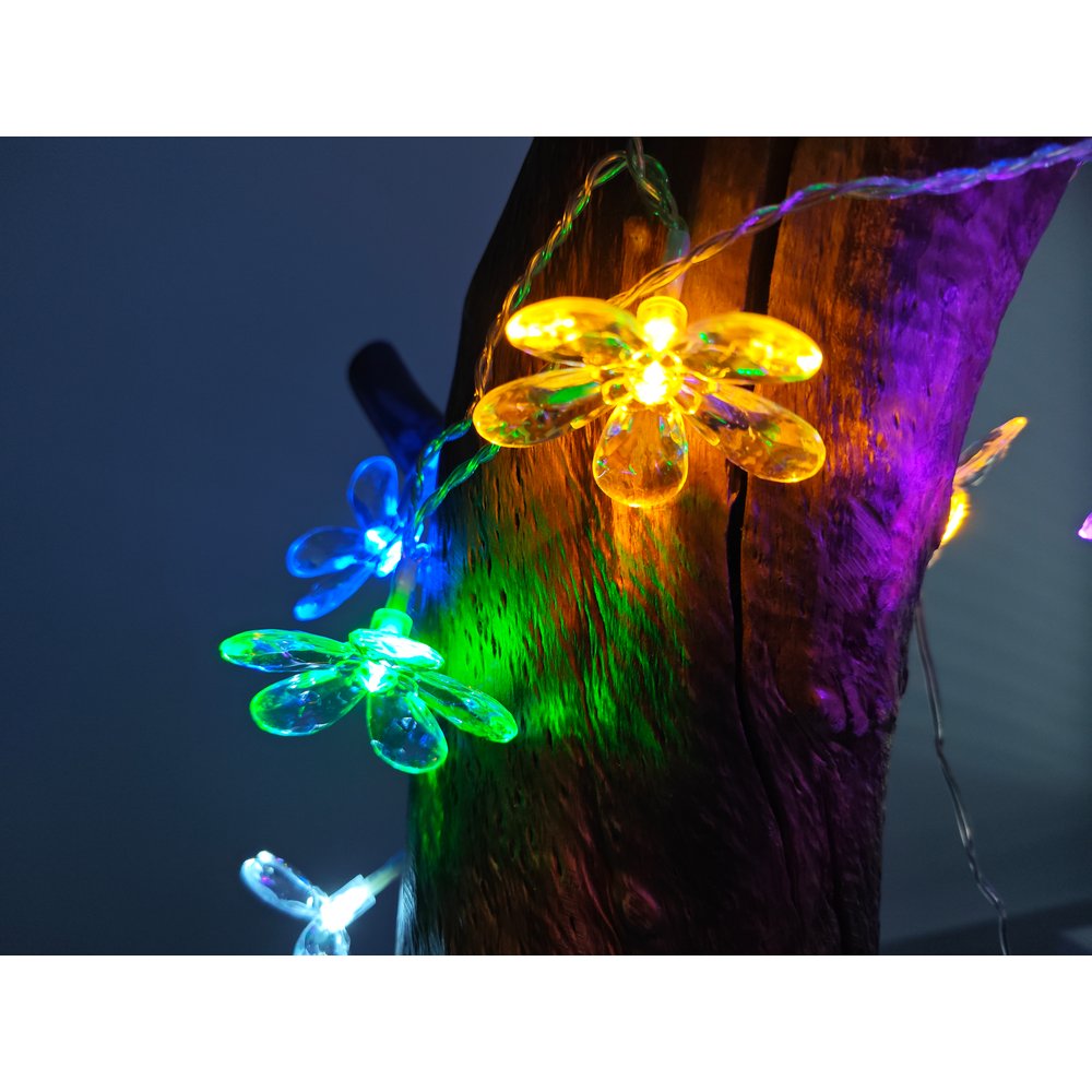Blüten klar 20x LED bunt USB+ bunt, transparentd 3,8 M + 3 M Zuleitung